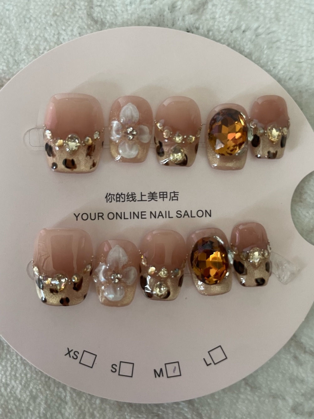 5 for $20! High Quality Press-On Nails in size medium